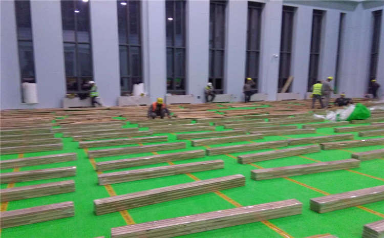 杭州體育場(chǎng)地板哪個(gè)好