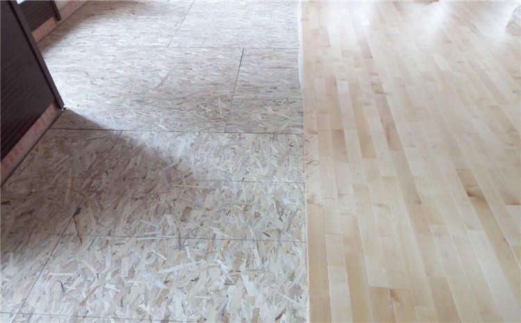 學(xué)校體育運(yùn)動(dòng)地板打磨翻新