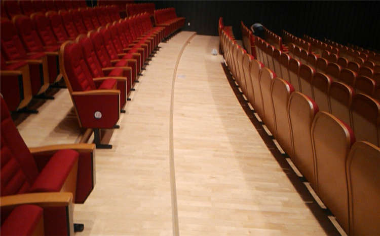 室內(nèi)體育場館木地板牌子有哪些