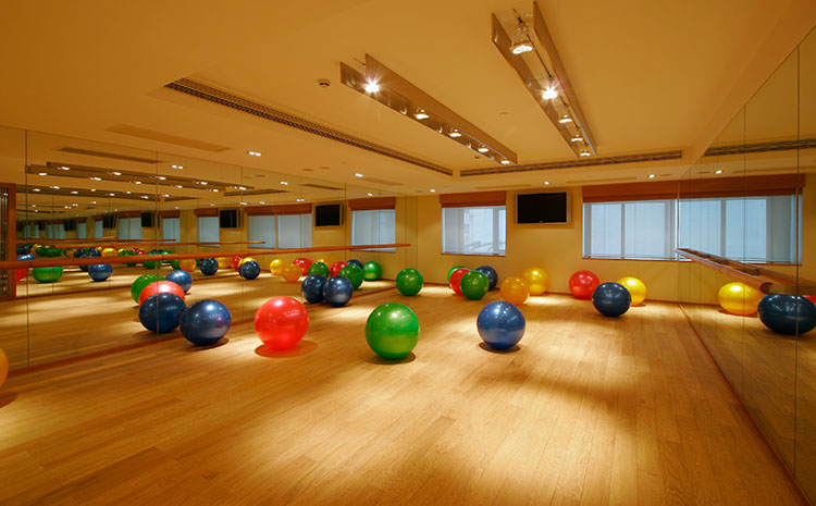 拉薩楓樺木實(shí)木運(yùn)動(dòng)地板多少錢(qián)