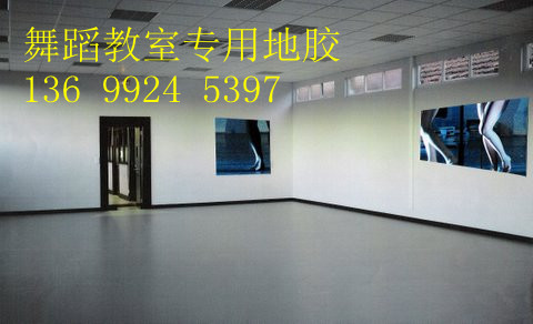 ����(n��i)*���I(y��)���赸�ذ����a(ch��n)�S��